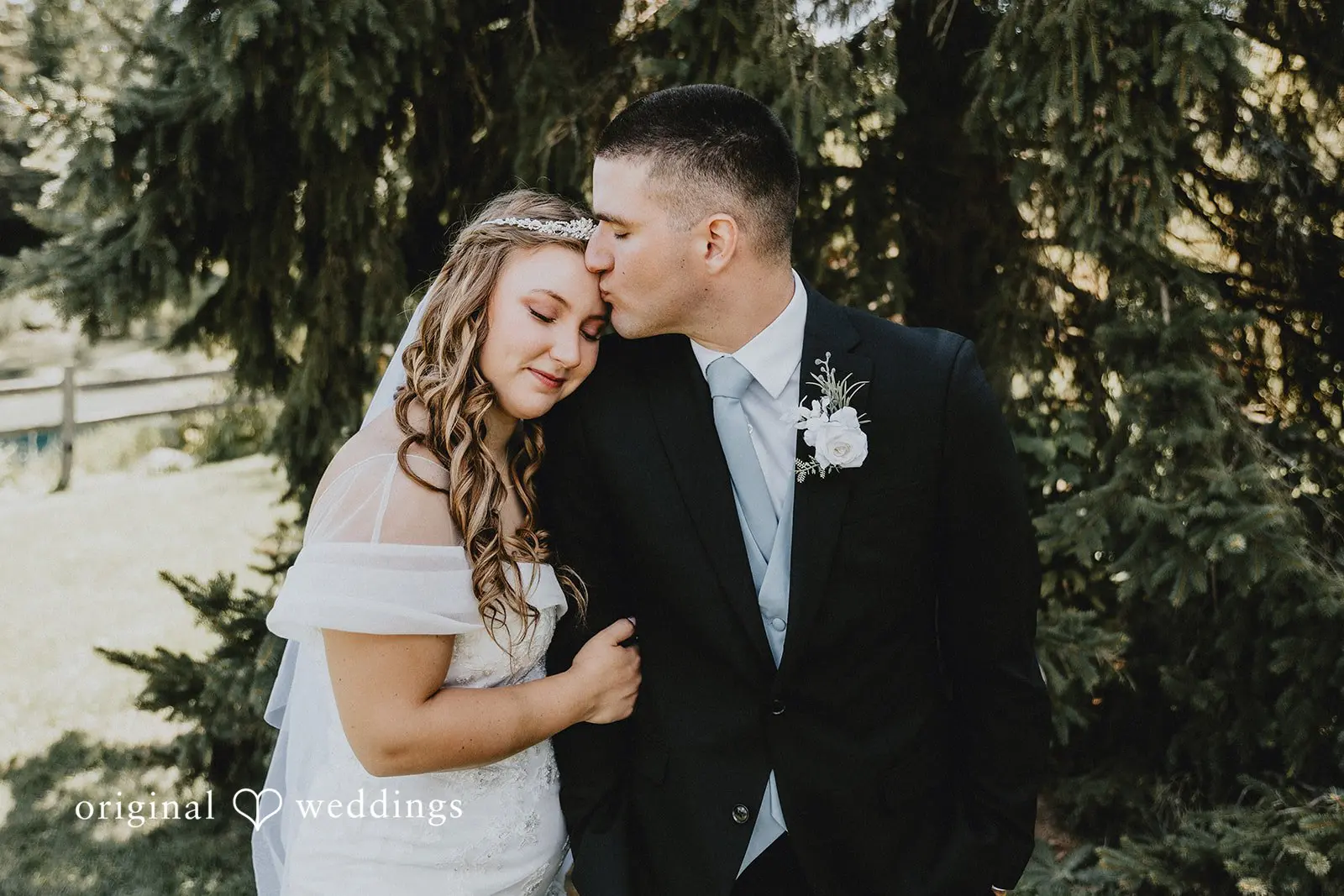 Fenton Winery and Brewery Wedding // Jacob & Rae -