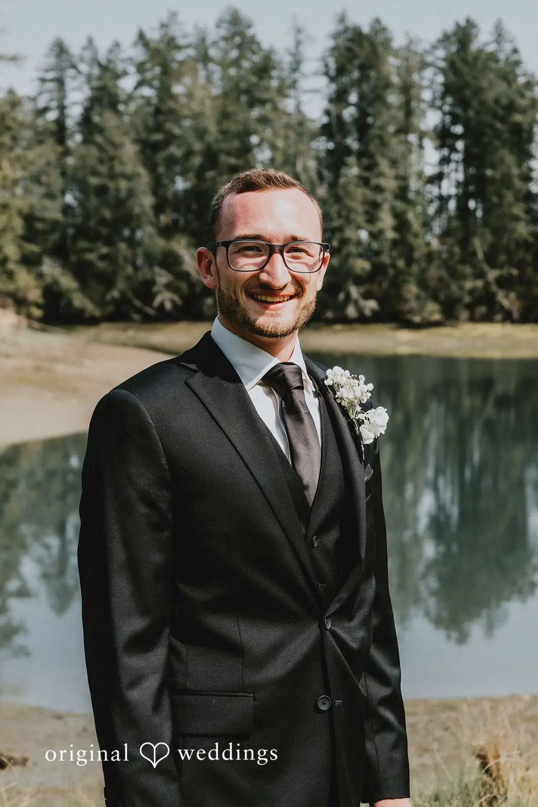 Kelli + Connor Fox Island Yacht Club Wedding // Kelli & Connor -