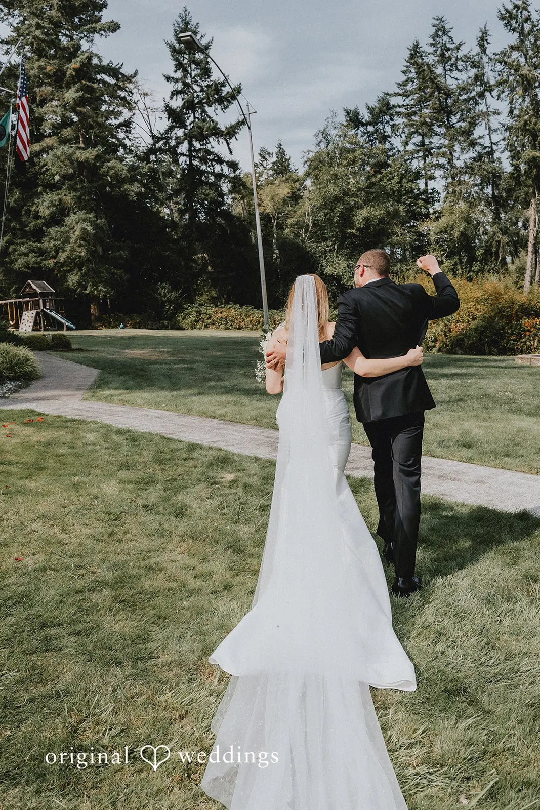 Kelli + Connor Fox Island Yacht Club Wedding // Kelli & Connor -