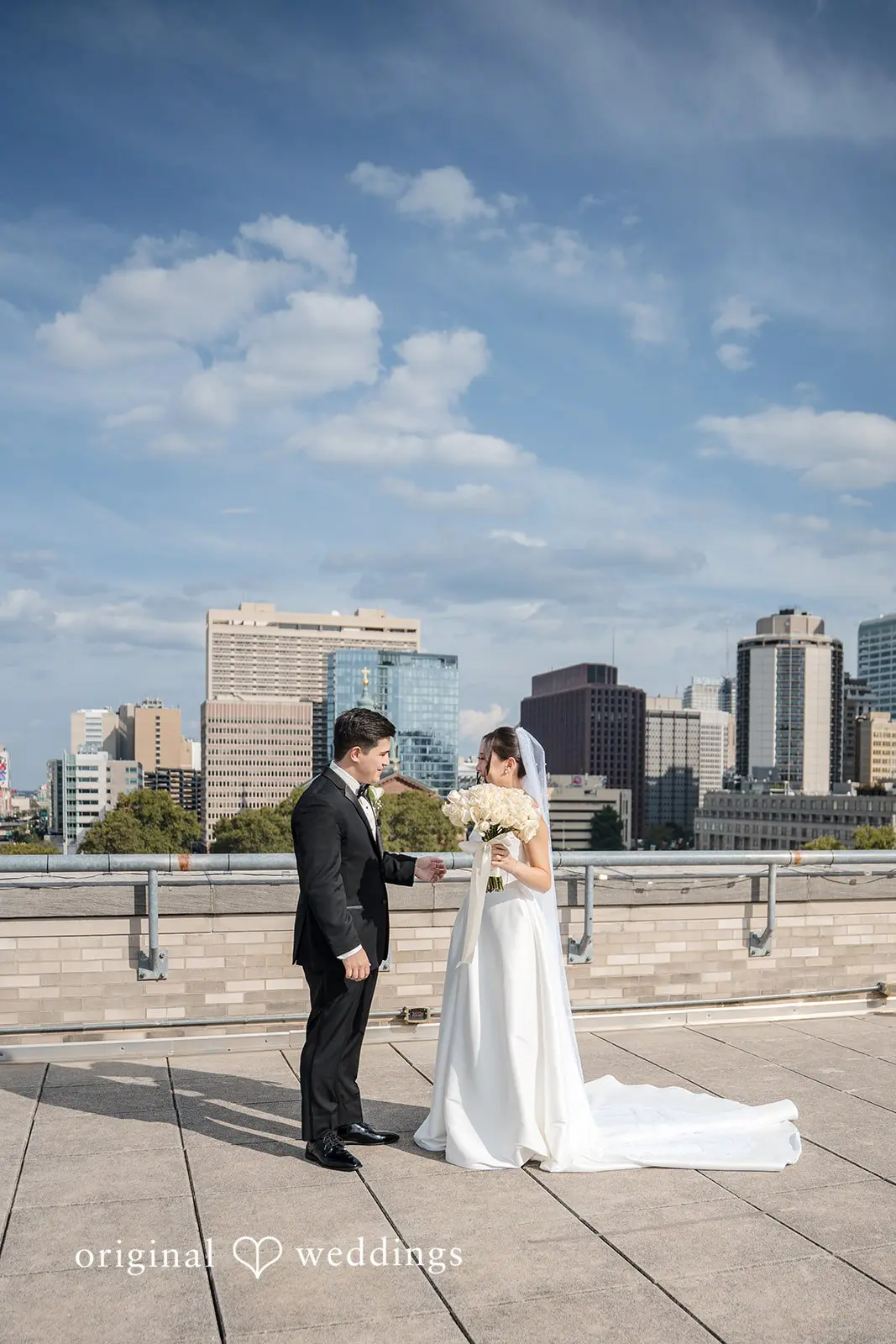 Mahoro + Warren Franklin Institute Wedding // Mahoro & Warren -