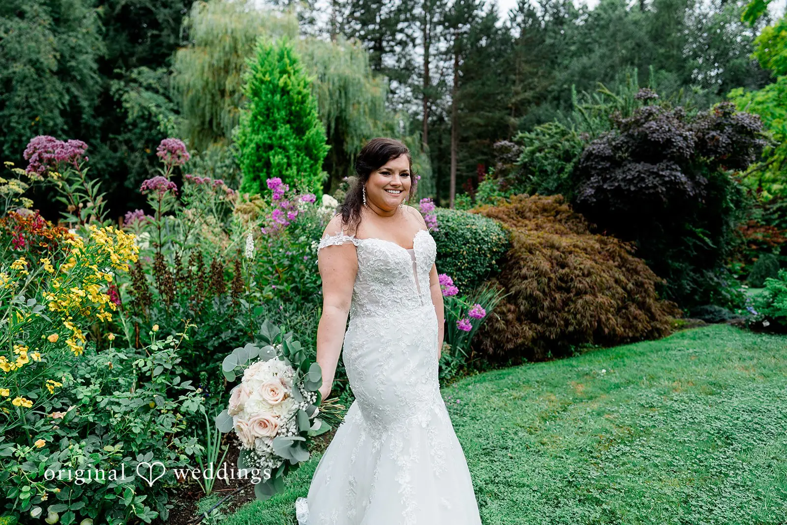 Amanda + Benjamin Froggsong Gardens Wedding // Amanda & Benjamin -