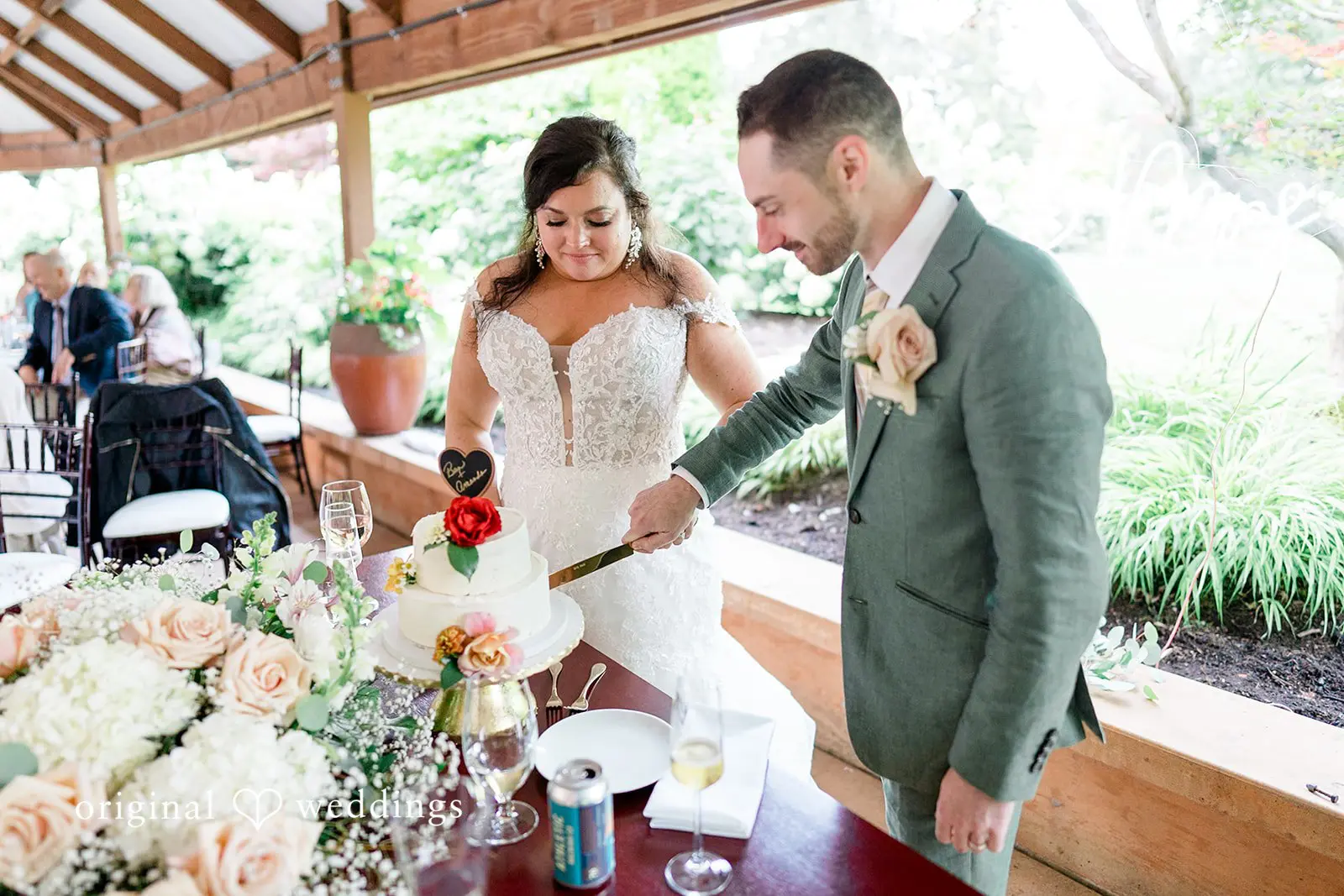 Amanda + Benjamin Froggsong Gardens Wedding // Amanda & Benjamin -