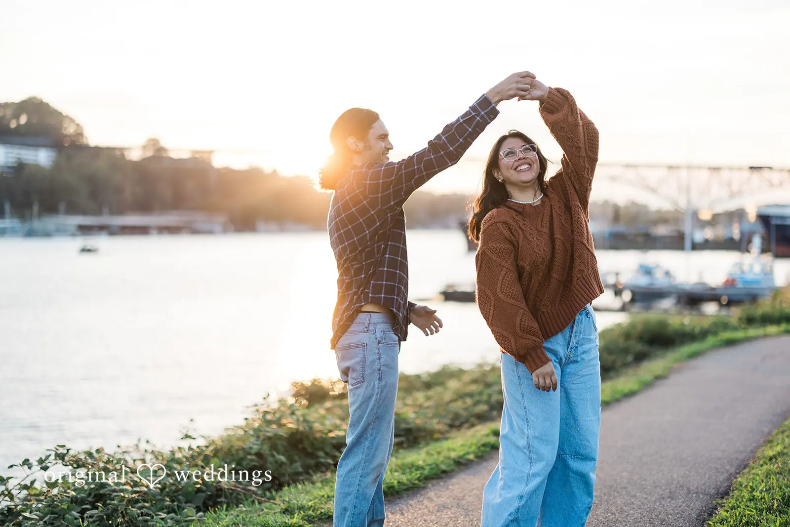 Taylor + Isaiah Gas Works Park Engagement // Taylor & Isaiah -