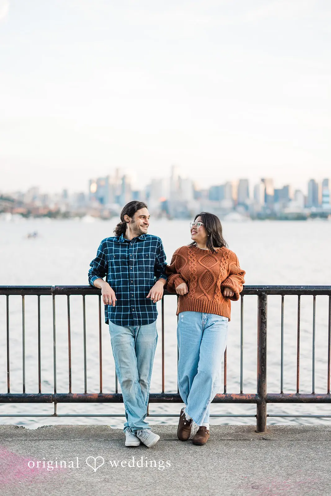 Taylor + Isaiah Gas Works Park Engagement // Taylor & Isaiah -