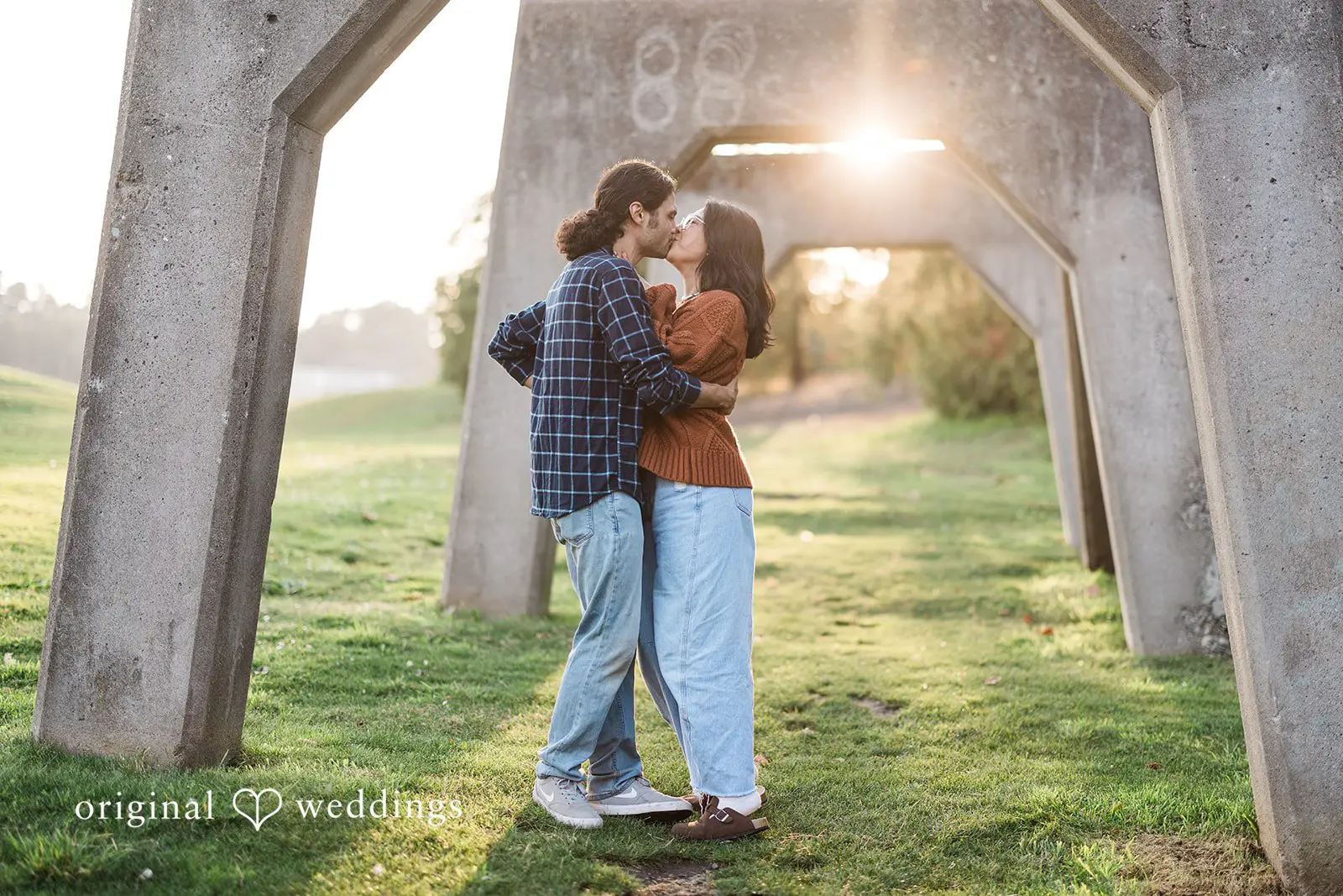Taylor + Isaiah Gas Works Park Engagement // Taylor & Isaiah -