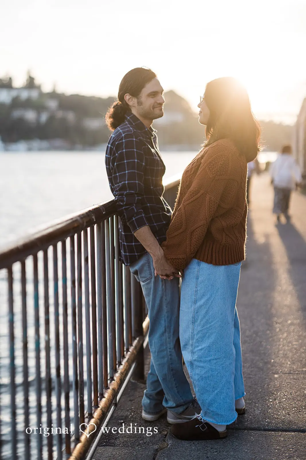Taylor + Isaiah Gas Works Park Engagement // Taylor & Isaiah -