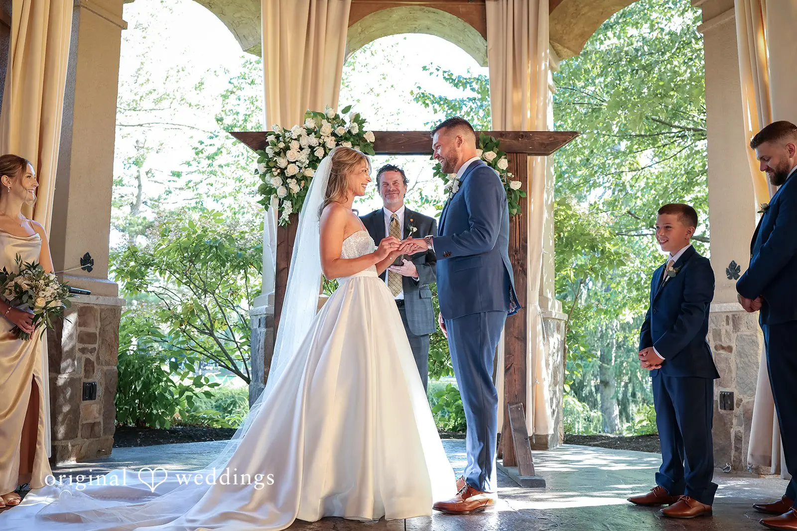 Alyssa + Chuck Gervasi Vineyard Wedding // Alyssa & Chuck -