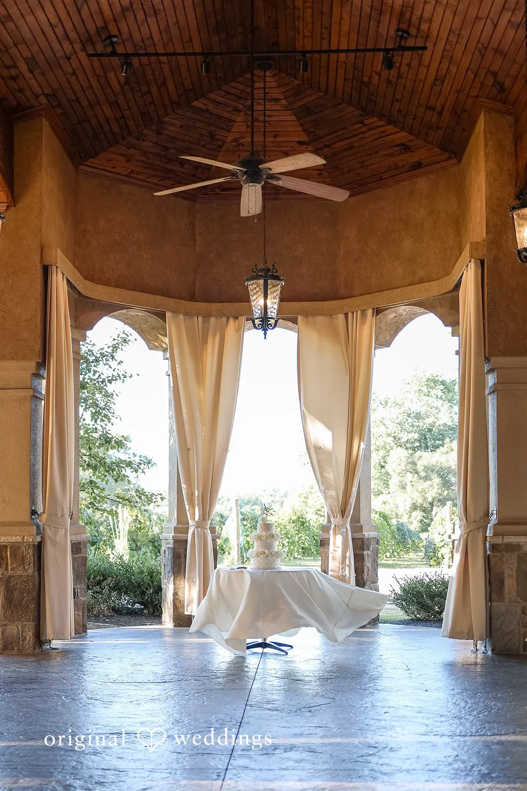 Alyssa + Chuck Gervasi Vineyard Wedding // Alyssa & Chuck -