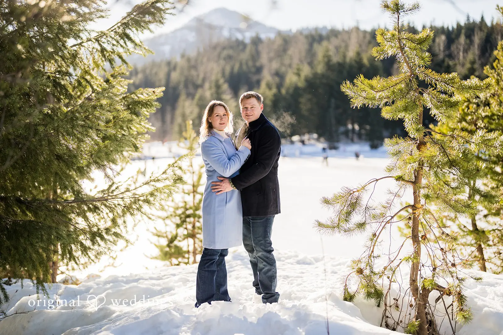 Elizabeth + Andrew Gold Creek Pond Trailhead Engagement // Elizabeth & Andrew -