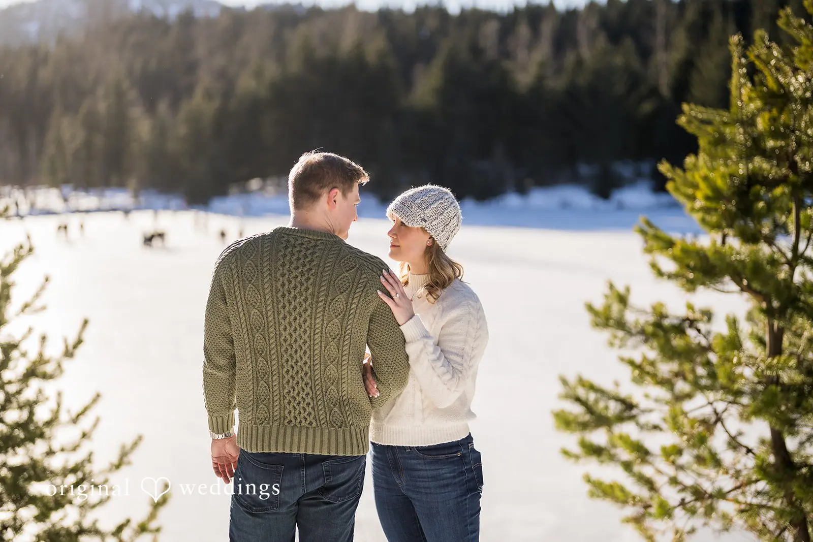Elizabeth + Andrew Gold Creek Pond Trailhead Engagement // Elizabeth & Andrew -