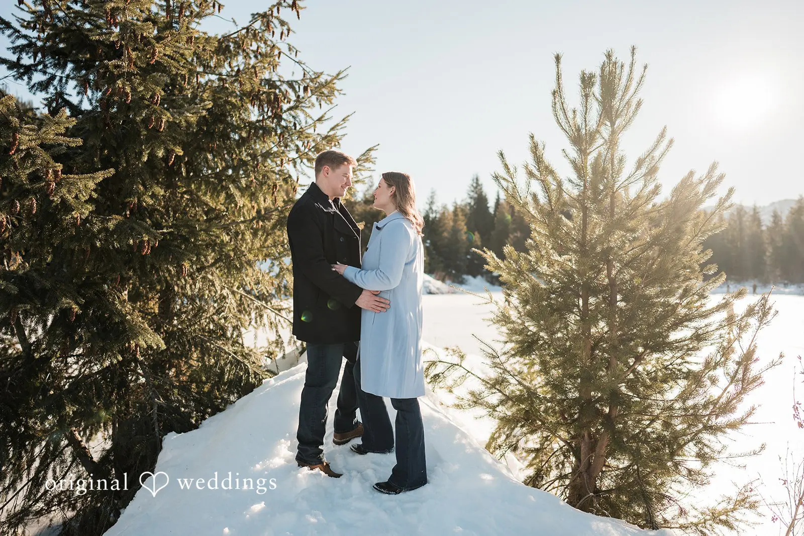 Elizabeth + Andrew Gold Creek Pond Trailhead Engagement // Elizabeth & Andrew -