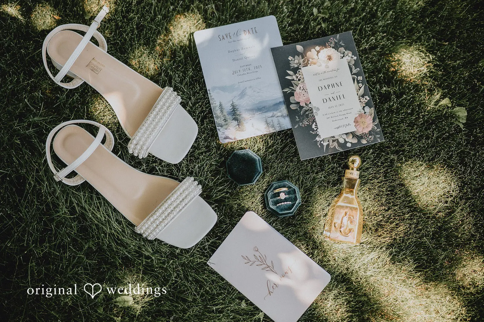 Daphne + Daniel Gorge Crest Vineyards Wedding // Daphne & Daniel -