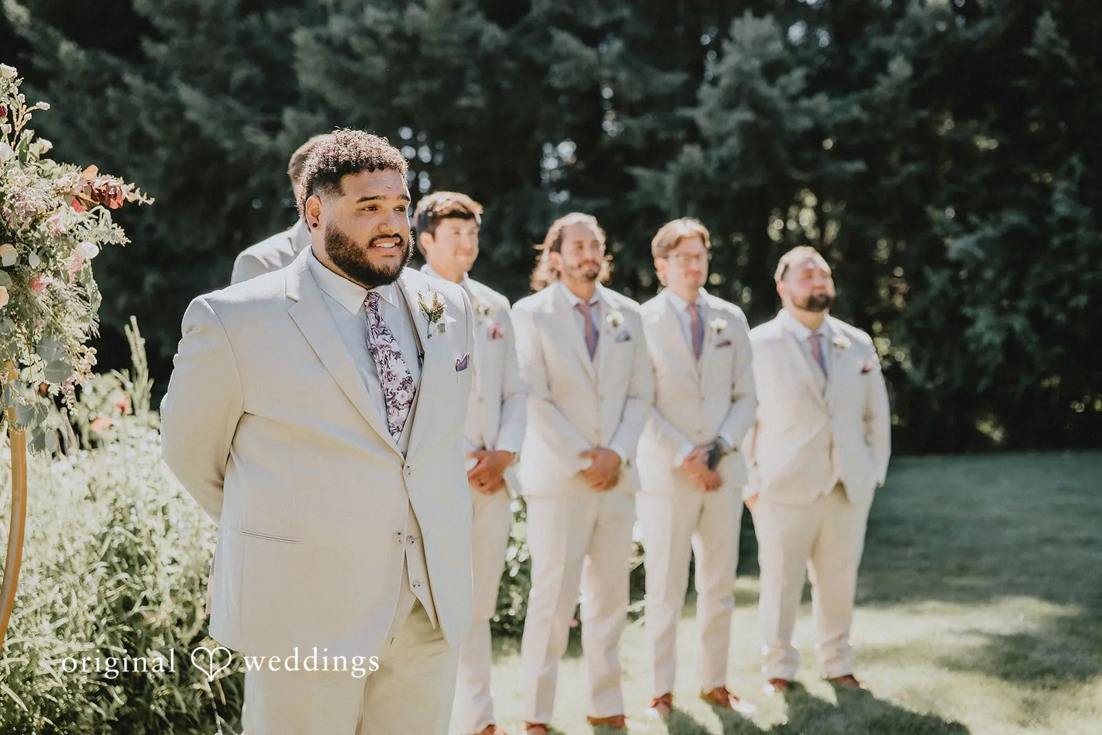 Daphne + Daniel Gorge Crest Vineyards Wedding // Daphne & Daniel -