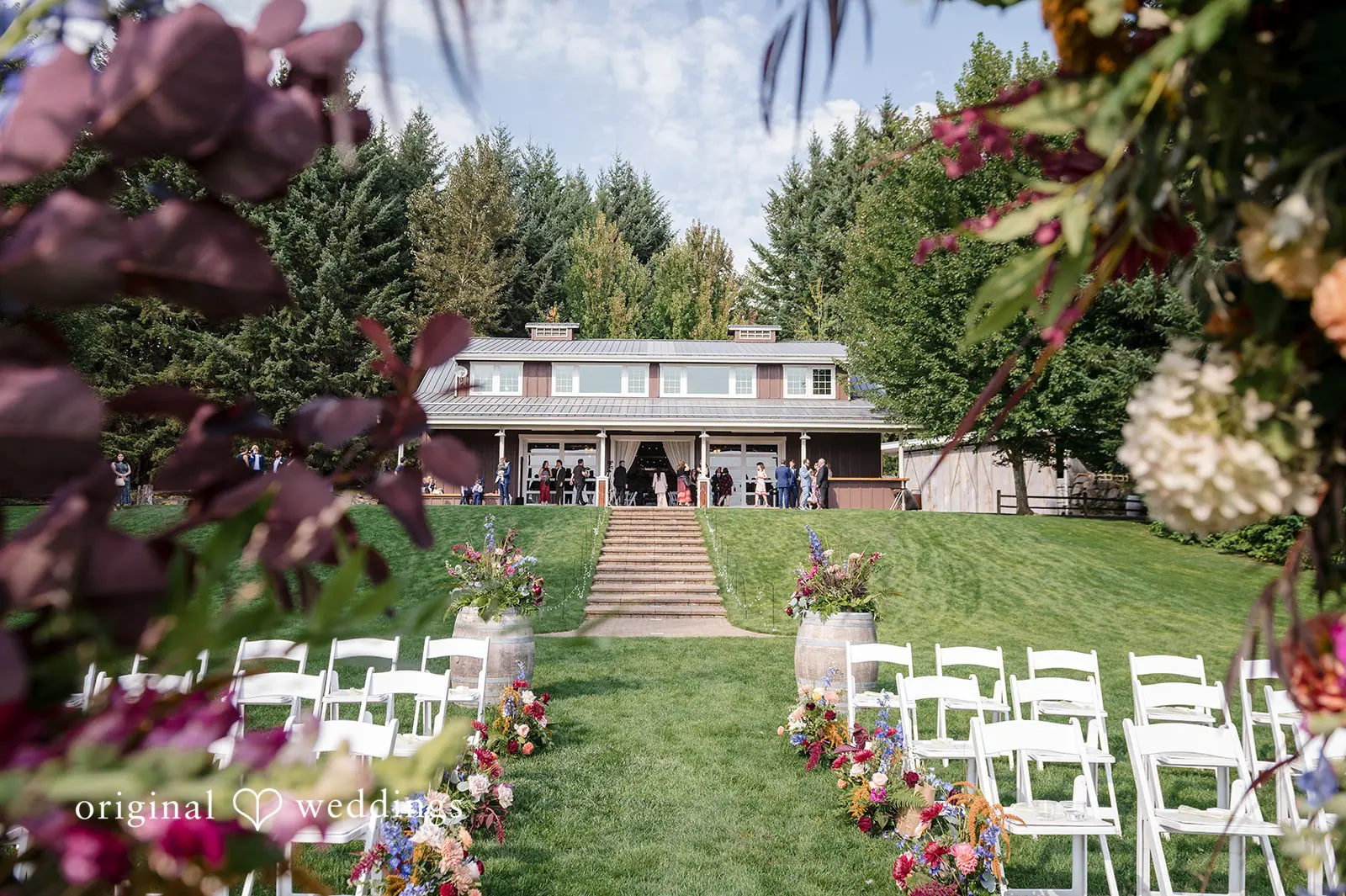 Becca + Ryan Gorge Crest Vineyards Wedding // Becca & Ryan -