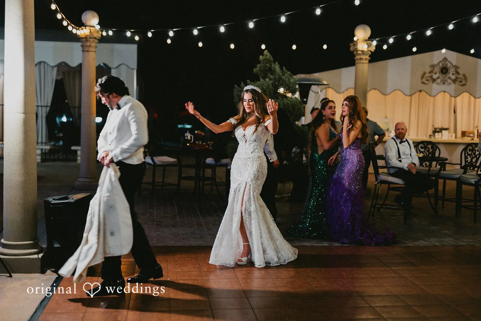 Nicholaus + Sonia Grand Island Mansion Wedding // Sonia & Nicholaus -