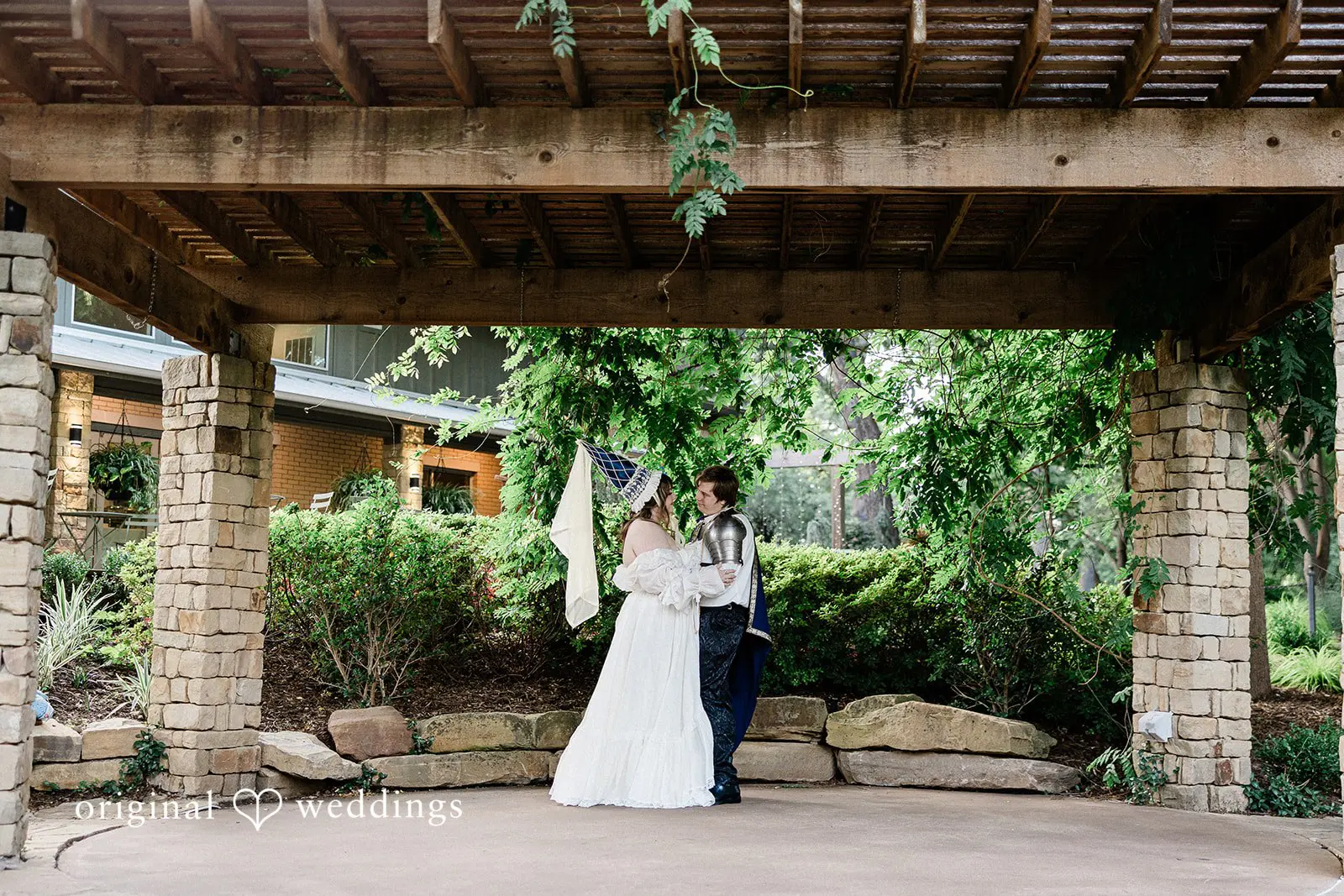 Grapevine Botanical Gardens Engagement // Brittney & Benjamin -