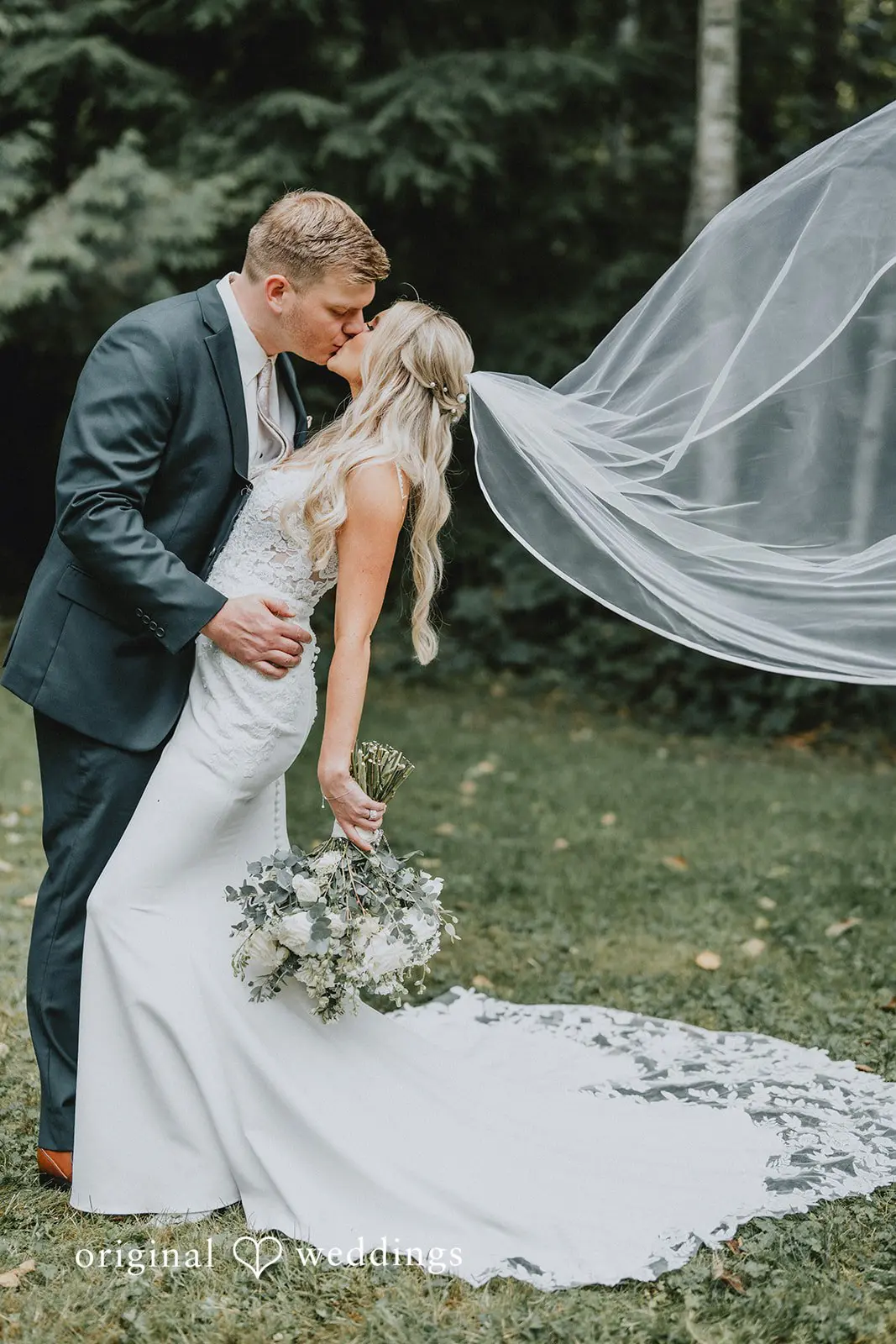Tyson + Kaila Gray Bridge Venue Wedding // Kaila & Tyson -