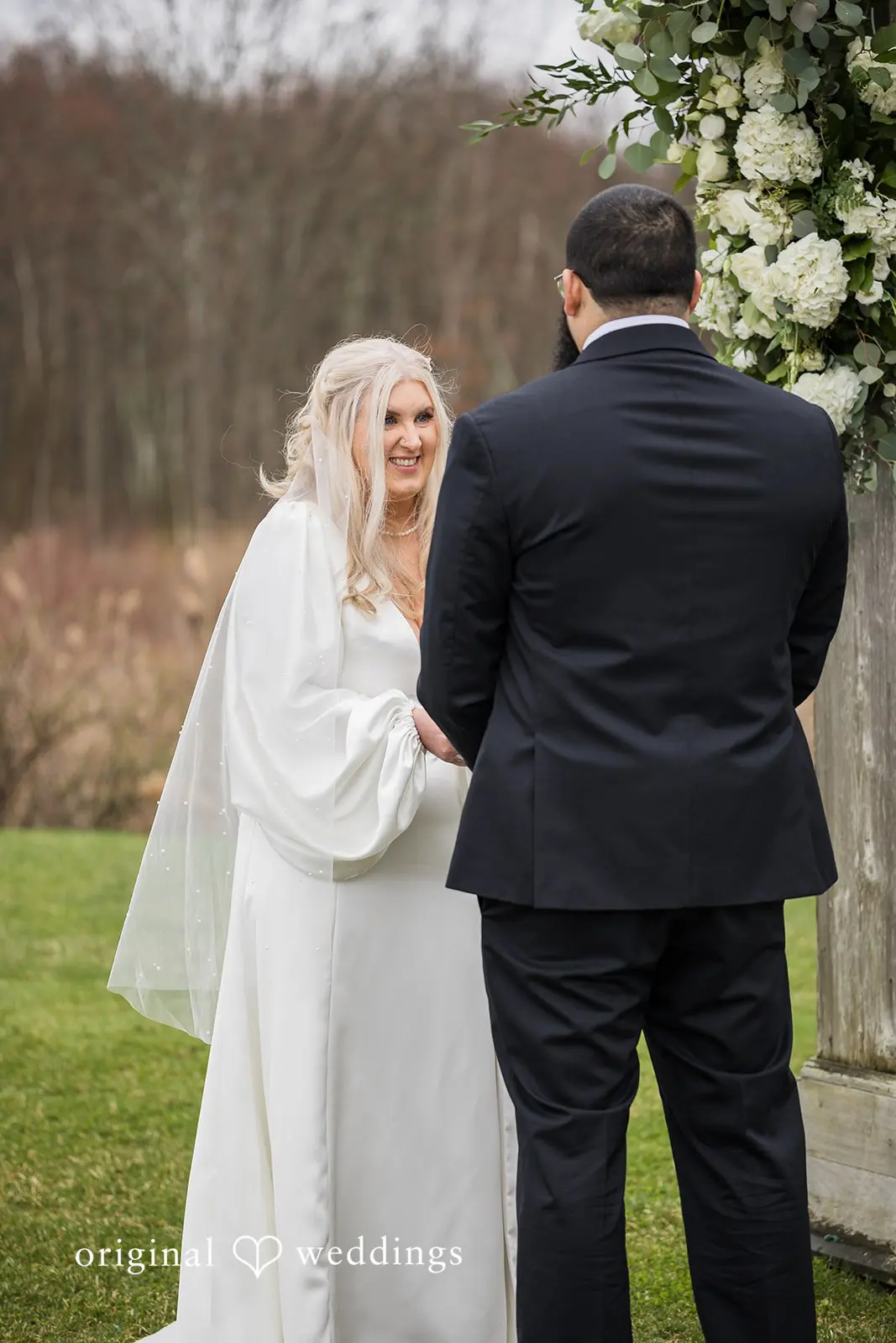 Harbor Lights Wedding // Victoria & Iziah -