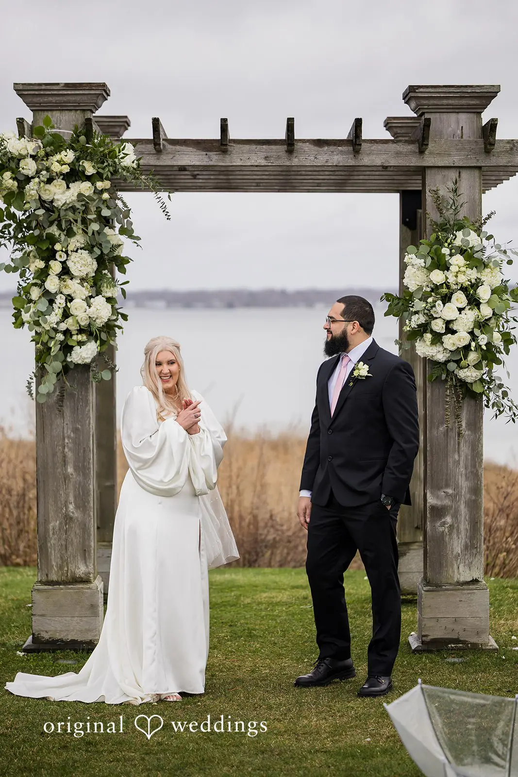 Harbor Lights Wedding // Victoria & Iziah -
