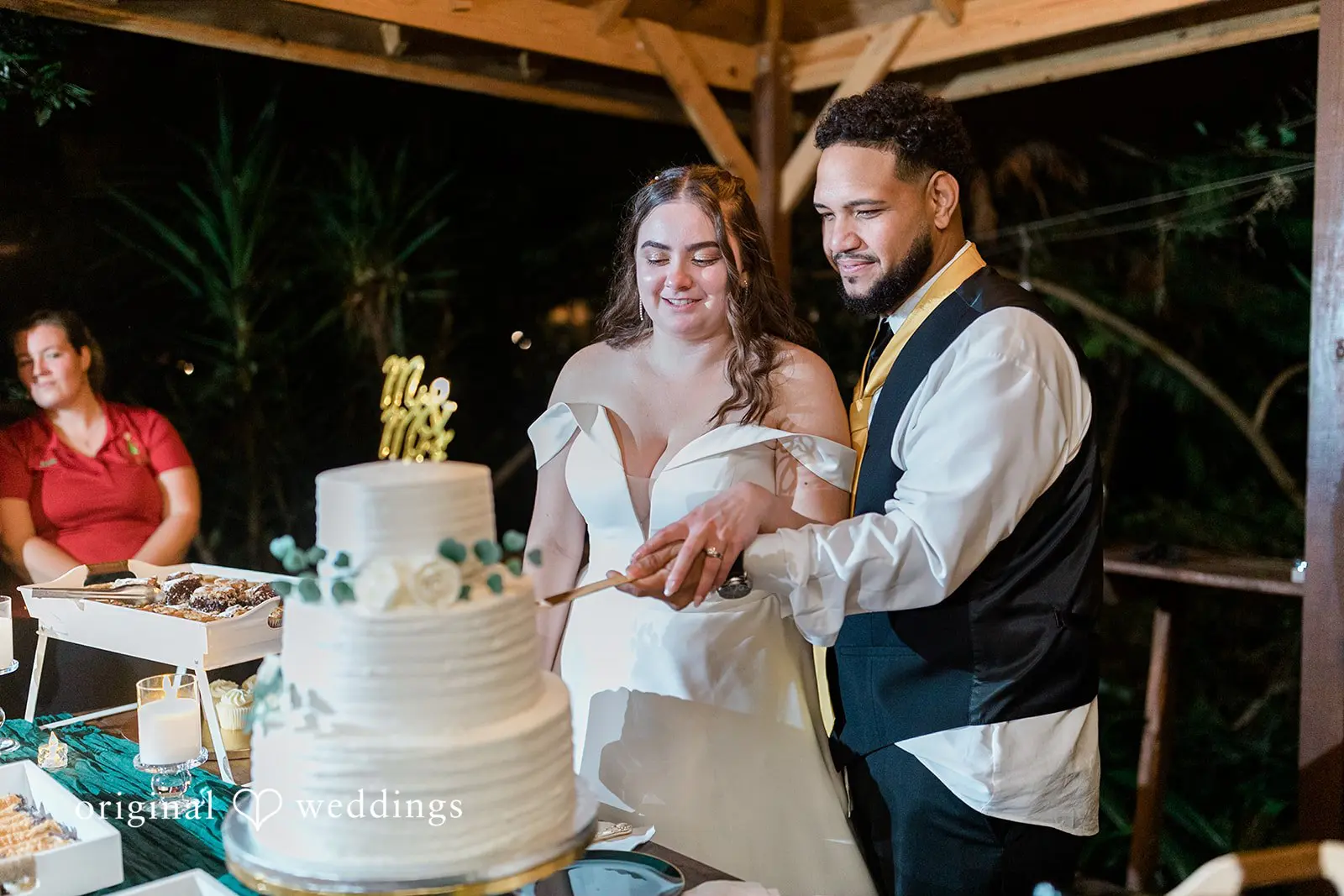 Karyn + Josue Harmony Gardens Wedding // Karyn & Josue -