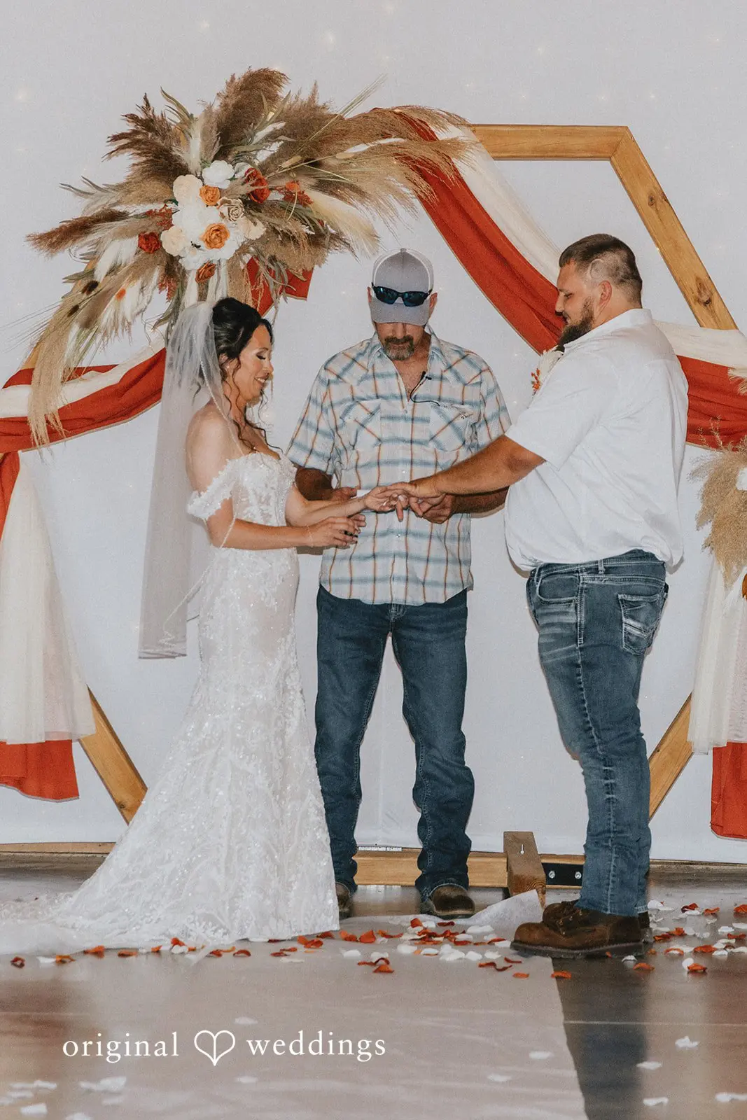 Roxanne + Joshua Hilltop Meadows Venue Wedding // Roxanne & Joshua -