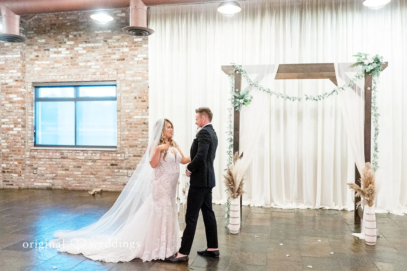 Stephanie + Daniel Historic 1625 Tacoma Place Wedding // Stephanie & Daniel -