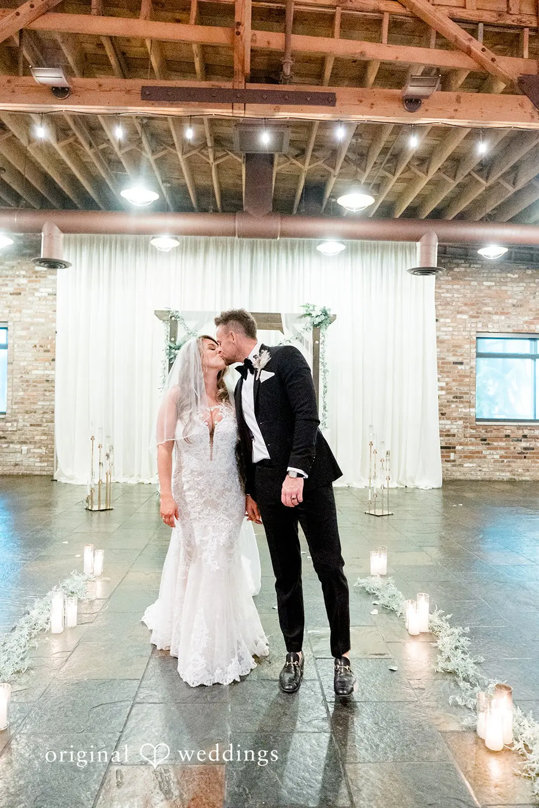 Stephanie + Daniel Historic 1625 Tacoma Place Wedding // Stephanie & Daniel -