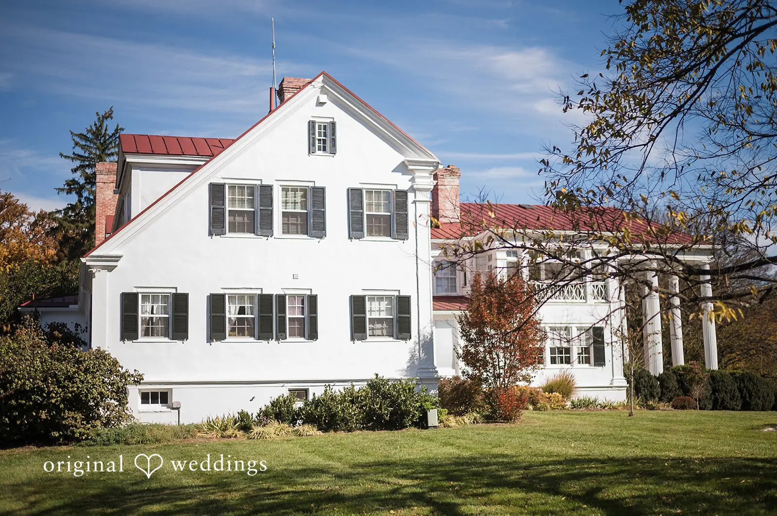 Historic Rosemont Manor Wedding // Lauren & Noah -