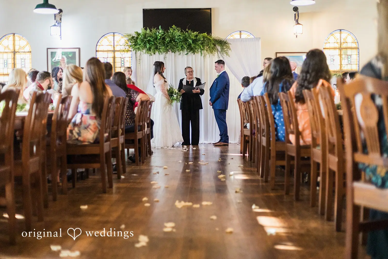 Lauren + Nickolas Hofbrauhaus Wedding // Lauren & Nickolas -