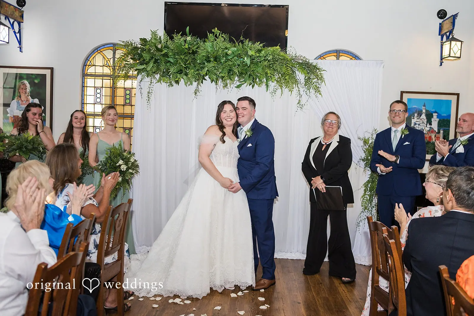 Lauren + Nickolas Hofbrauhaus Wedding // Lauren & Nickolas -