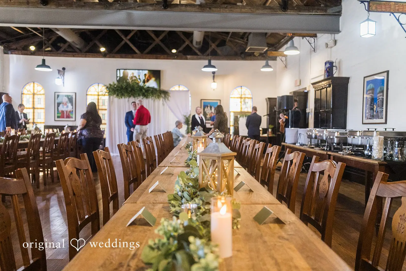 Lauren + Nickolas Hofbrauhaus Wedding // Lauren & Nickolas -