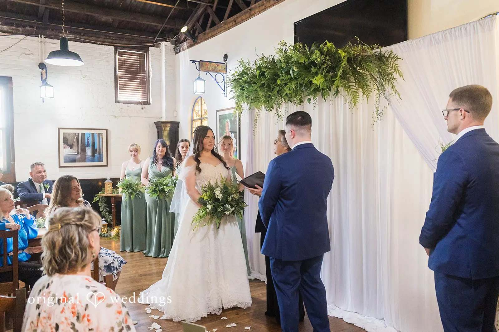 Lauren + Nickolas Hofbrauhaus Wedding // Lauren & Nickolas -
