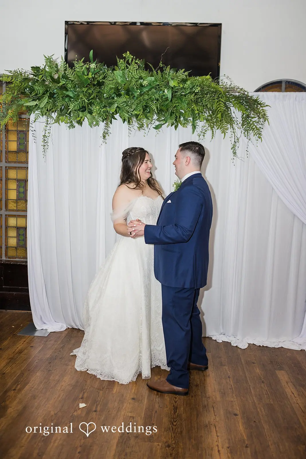 Lauren + Nickolas Hofbrauhaus Wedding // Lauren & Nickolas -