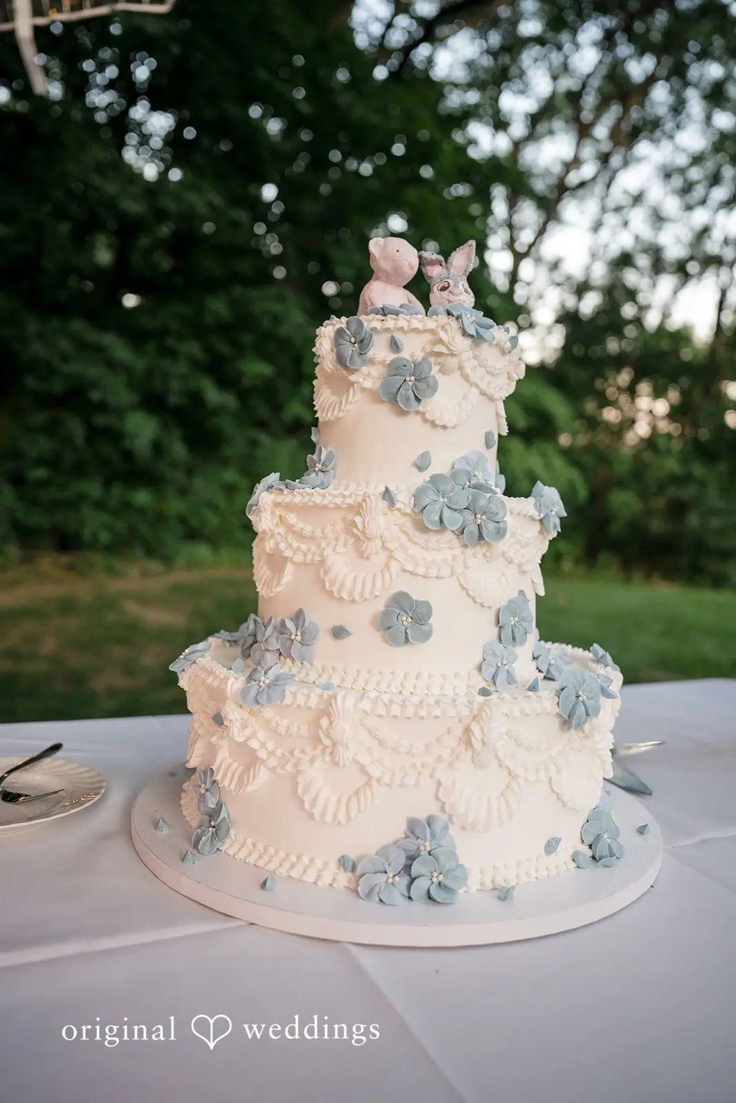 Zachary + Kaley Illinois Backyard Wedding // Kaley & Zachary -