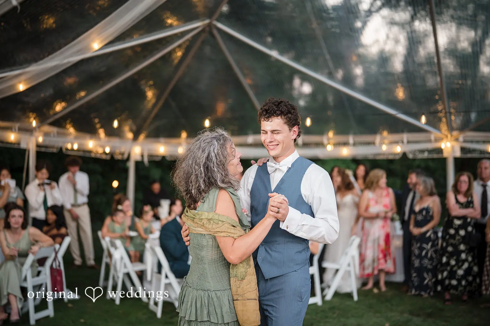 Zachary + Kaley Illinois Backyard Wedding // Kaley & Zachary -