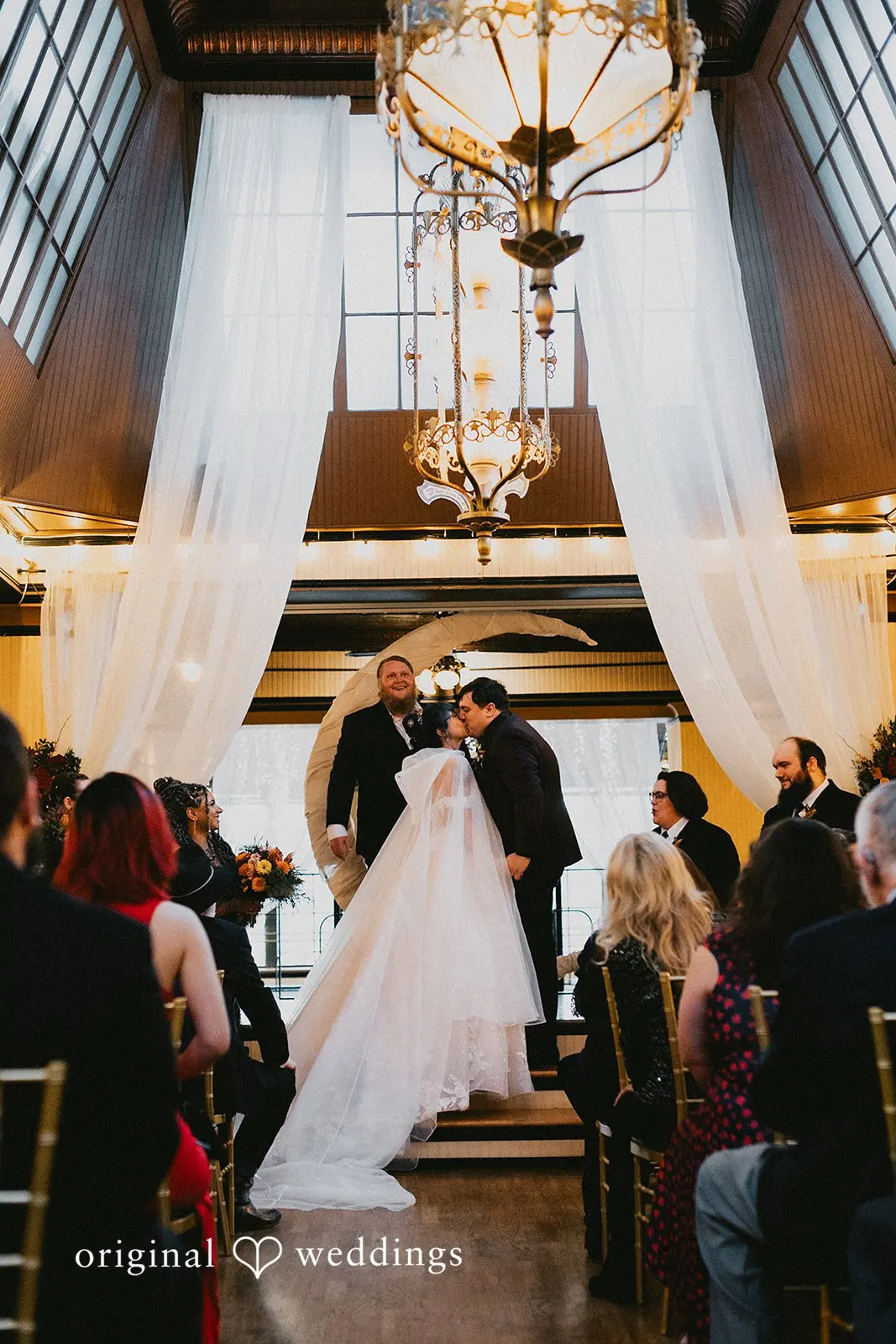 Paloma + Dustin Imperia Lake Union Wedding // Paloma & Dustin -