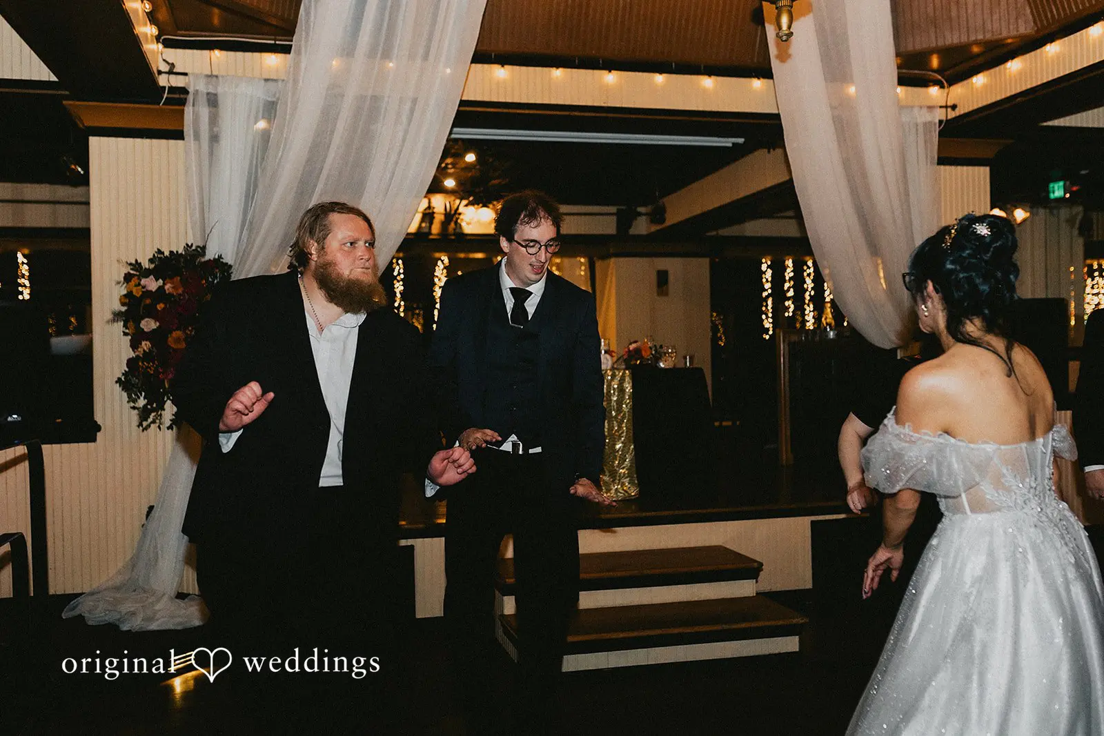 Paloma + Dustin Imperia Lake Union Wedding // Paloma & Dustin -