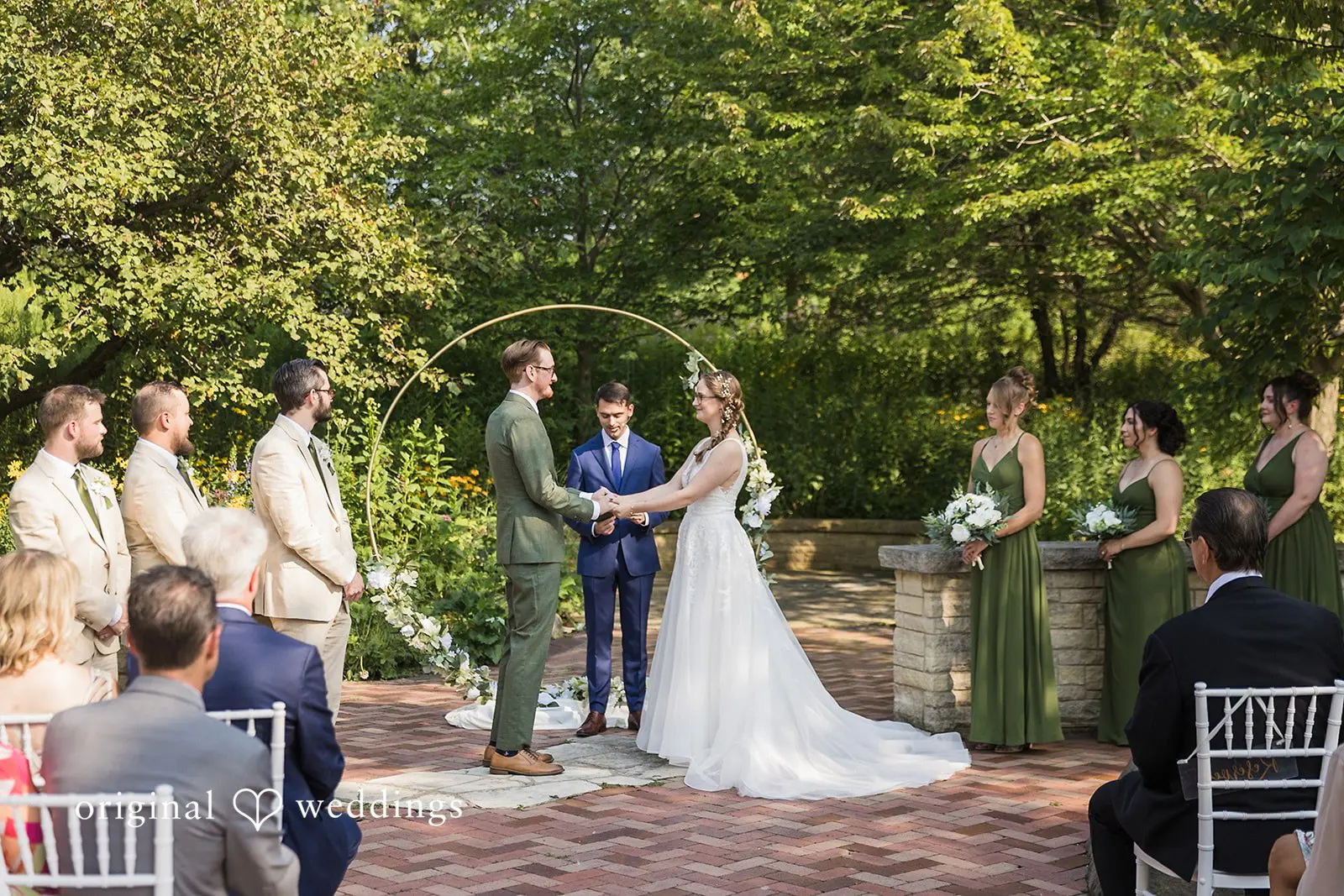 Melissa + Chris Independence Grove Wedding // Melissa & Chris -