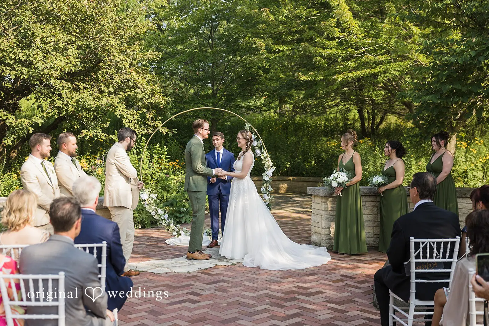 Melissa + Chris Independence Grove Wedding // Melissa & Chris -