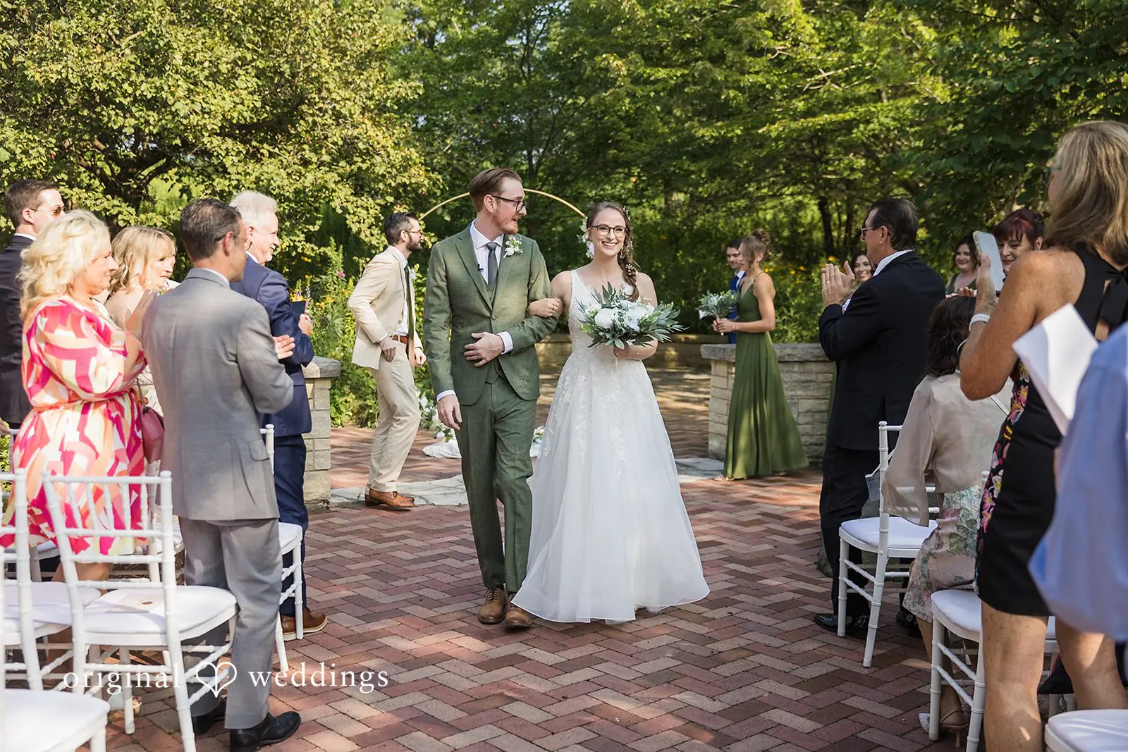Melissa + Chris Independence Grove Wedding // Melissa & Chris -