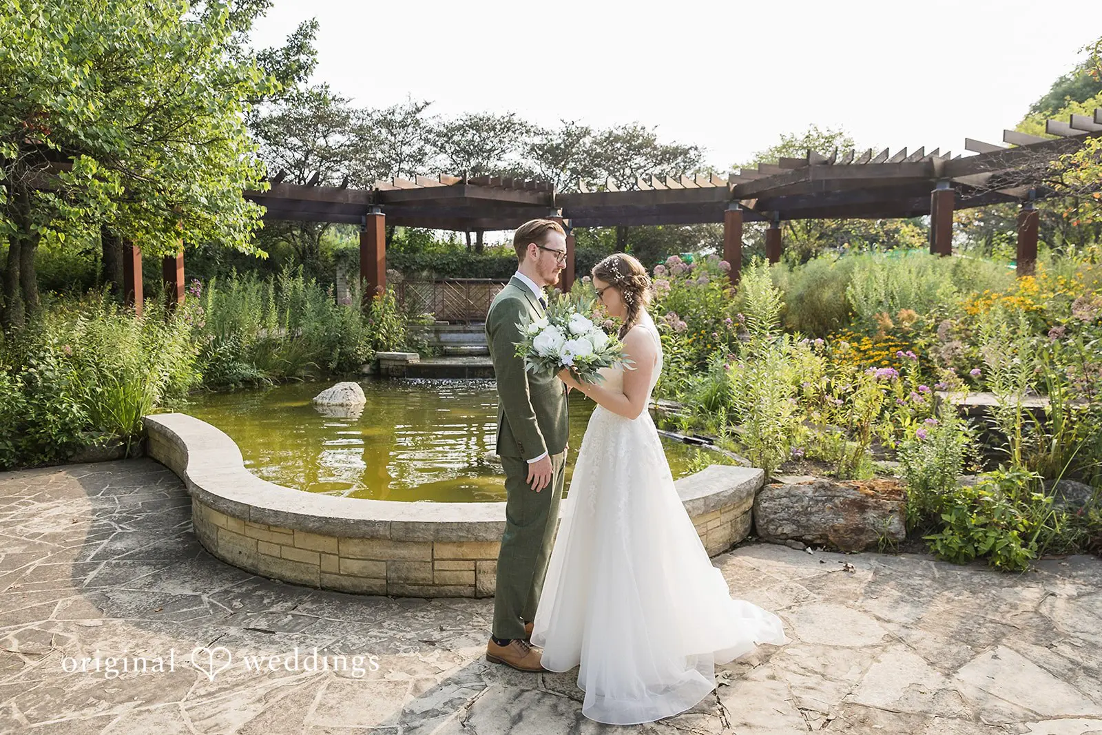 Melissa + Chris Independence Grove Wedding // Melissa & Chris -