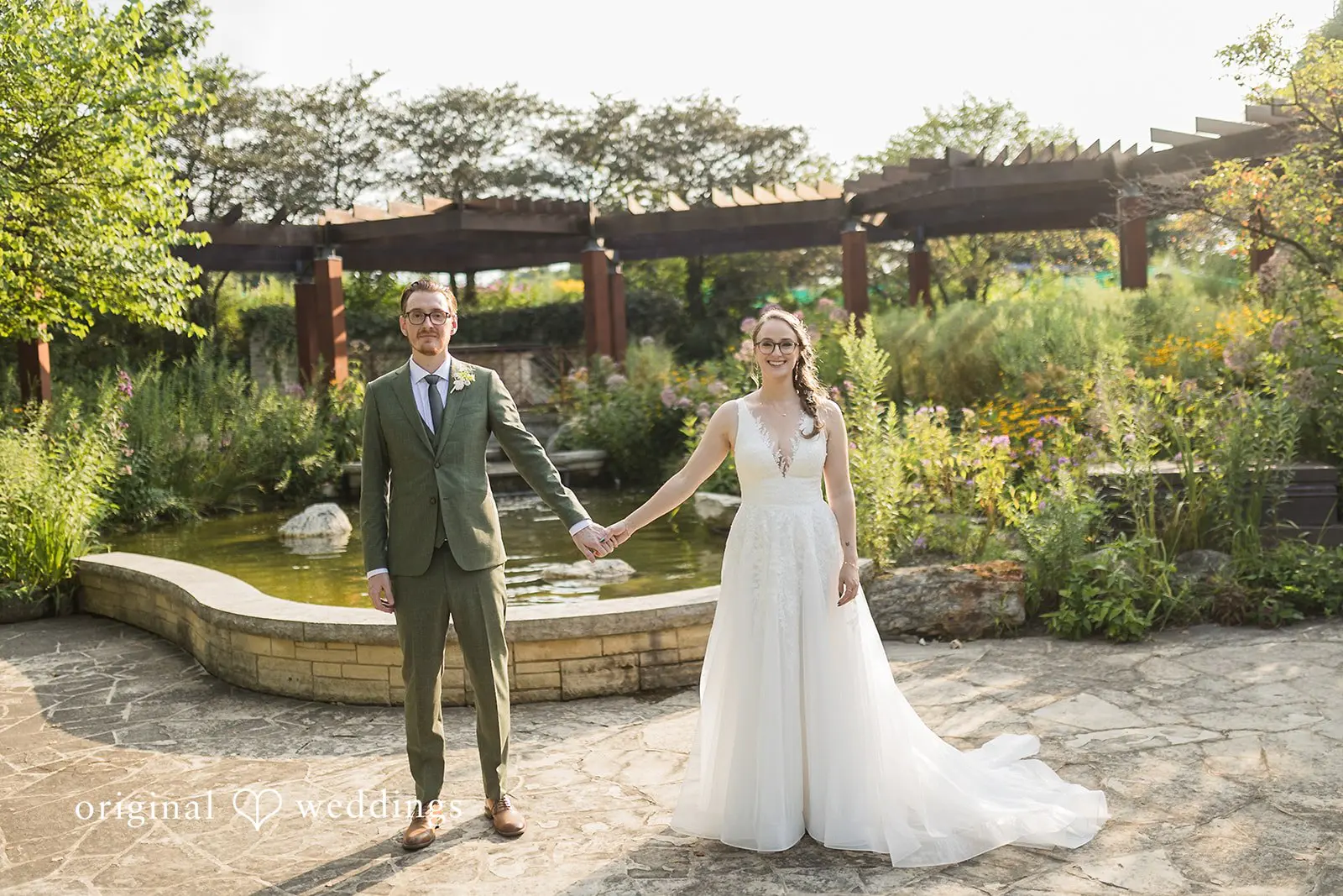 Melissa + Chris Independence Grove Wedding // Melissa & Chris -