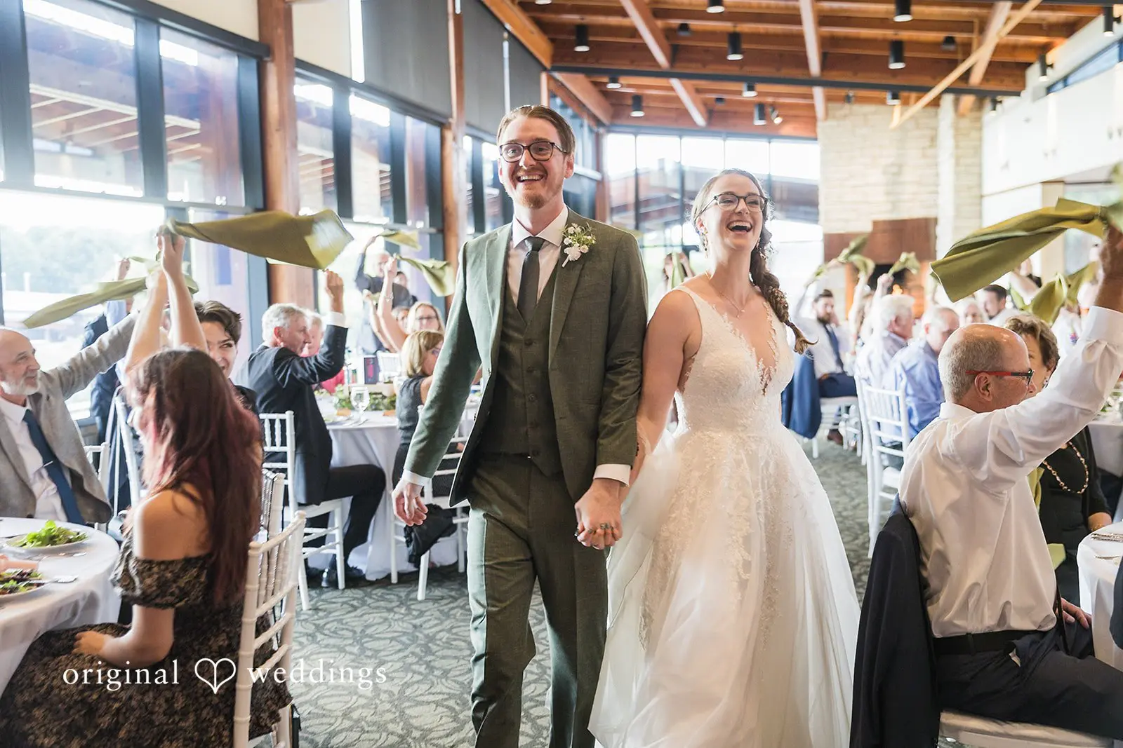Melissa + Chris Independence Grove Wedding // Melissa & Chris -