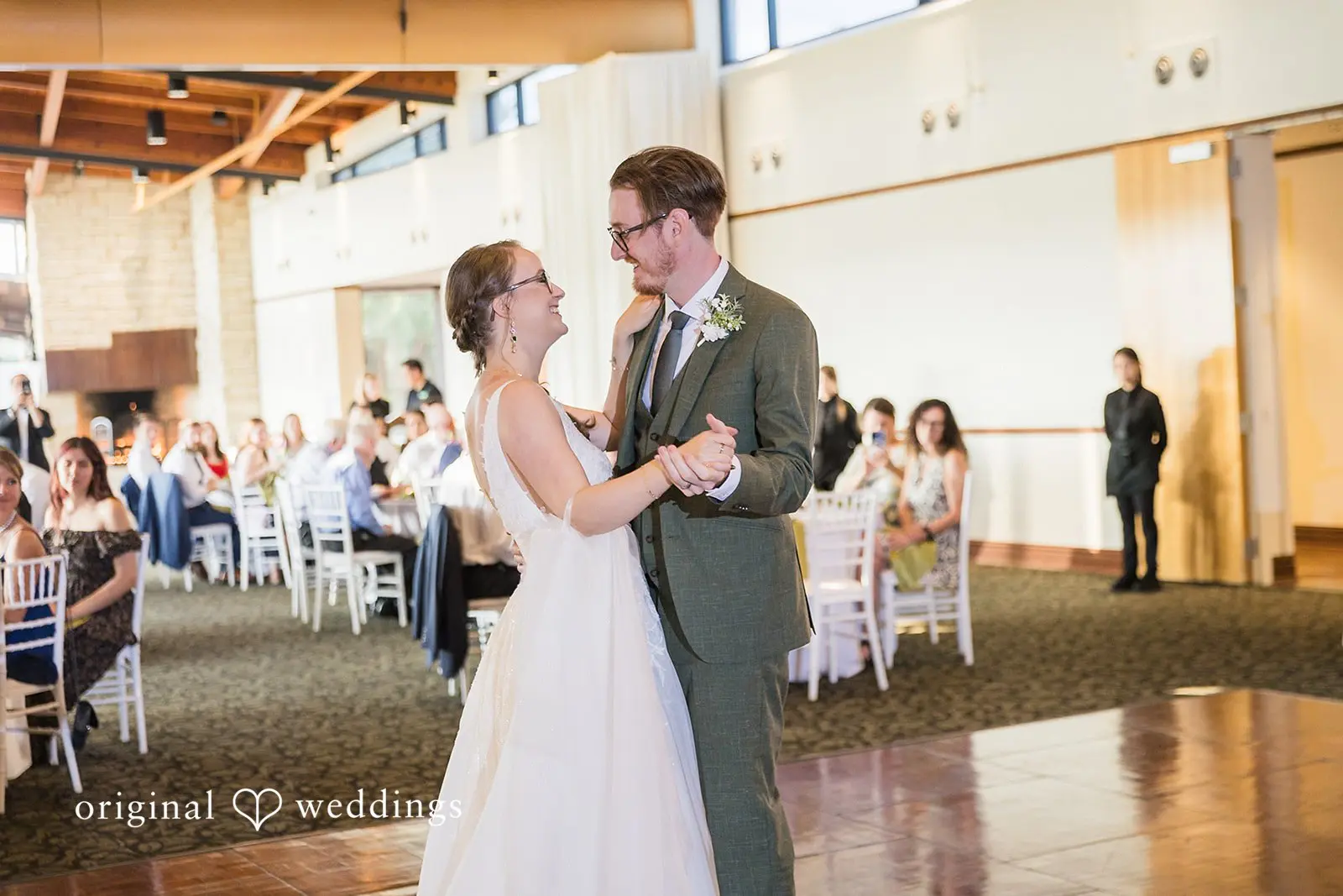 Melissa + Chris Independence Grove Wedding // Melissa & Chris -