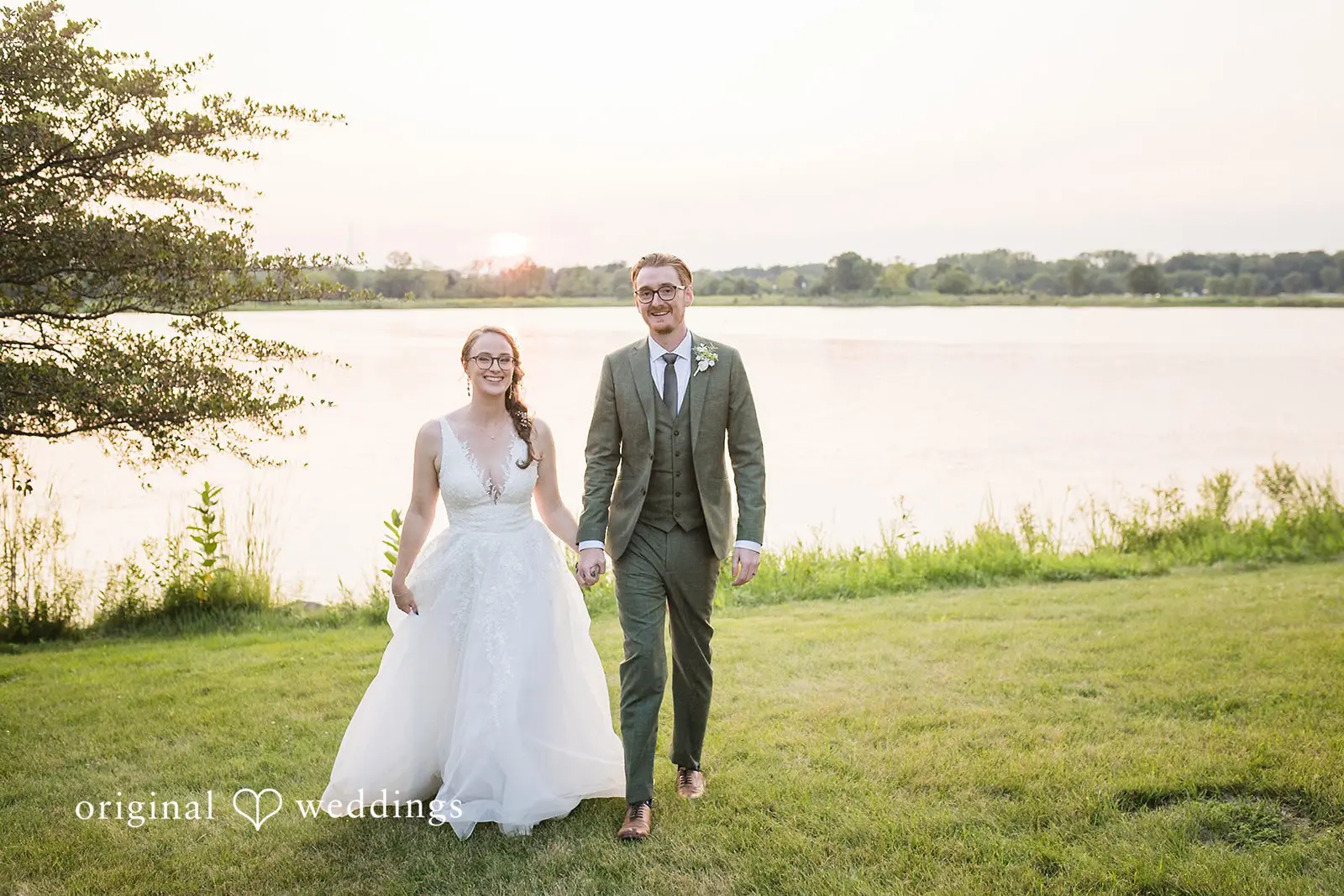 Melissa + Chris Independence Grove Wedding // Melissa & Chris -