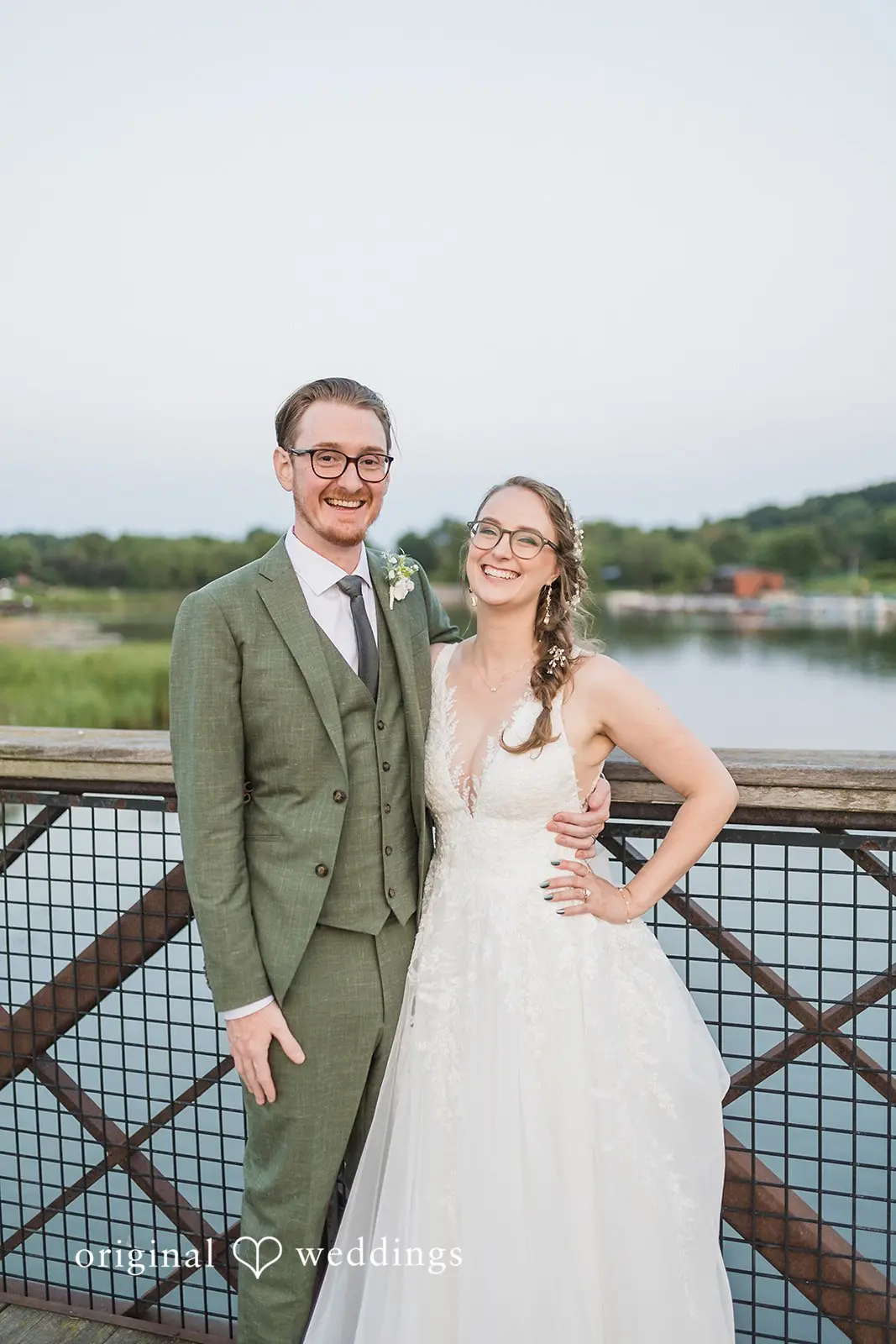 Melissa + Chris Independence Grove Wedding // Melissa & Chris -