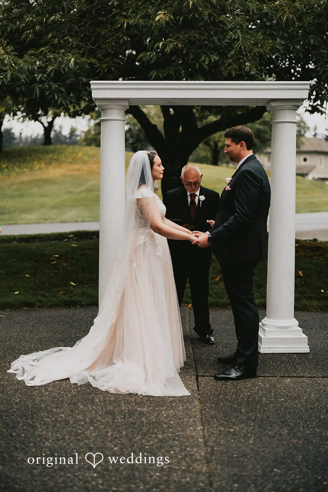 Samantha + Tyler Indian Summer Golf & Country Club Wedding // Samantha & Tyler -