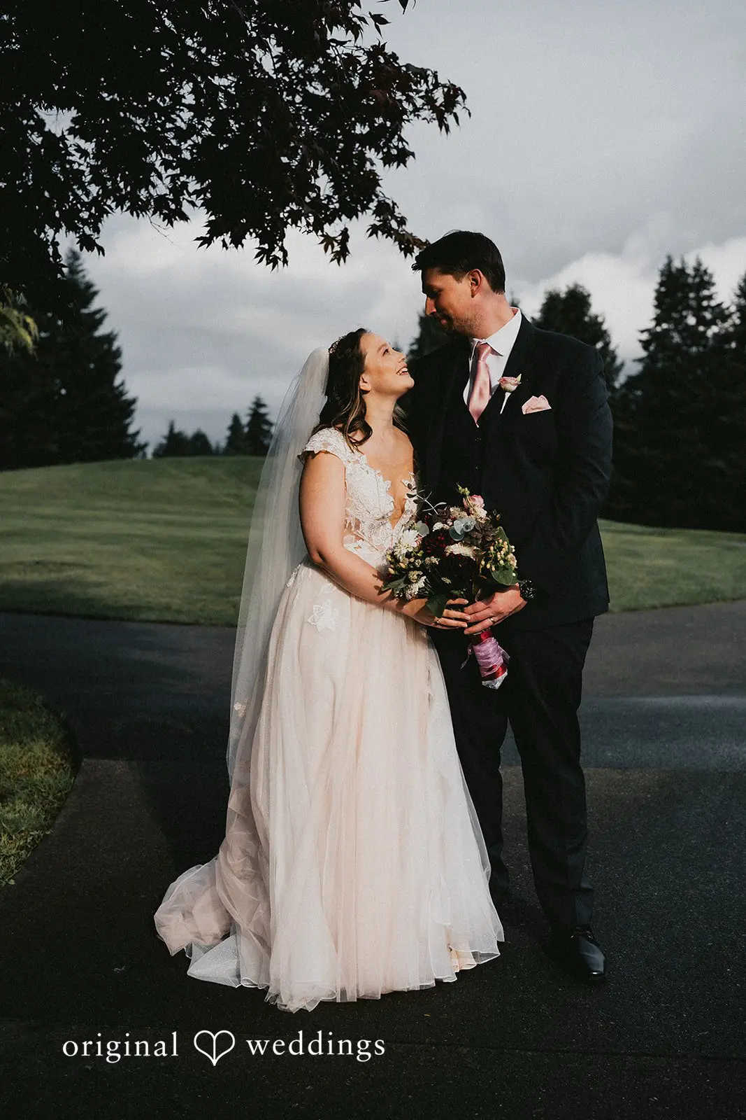 Samantha + Tyler Indian Summer Golf & Country Club Wedding // Samantha & Tyler -