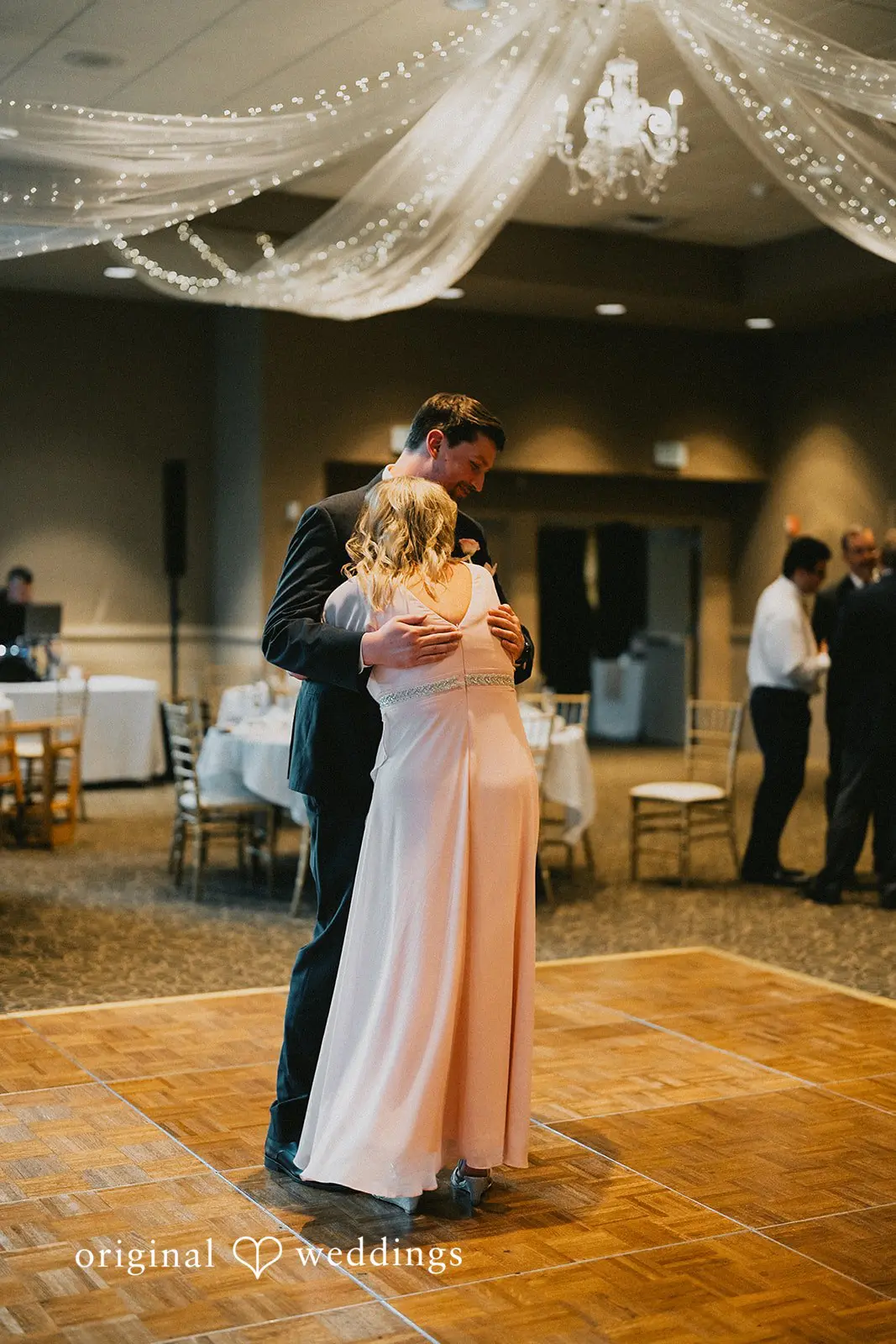 Samantha + Tyler Indian Summer Golf & Country Club Wedding // Samantha & Tyler -