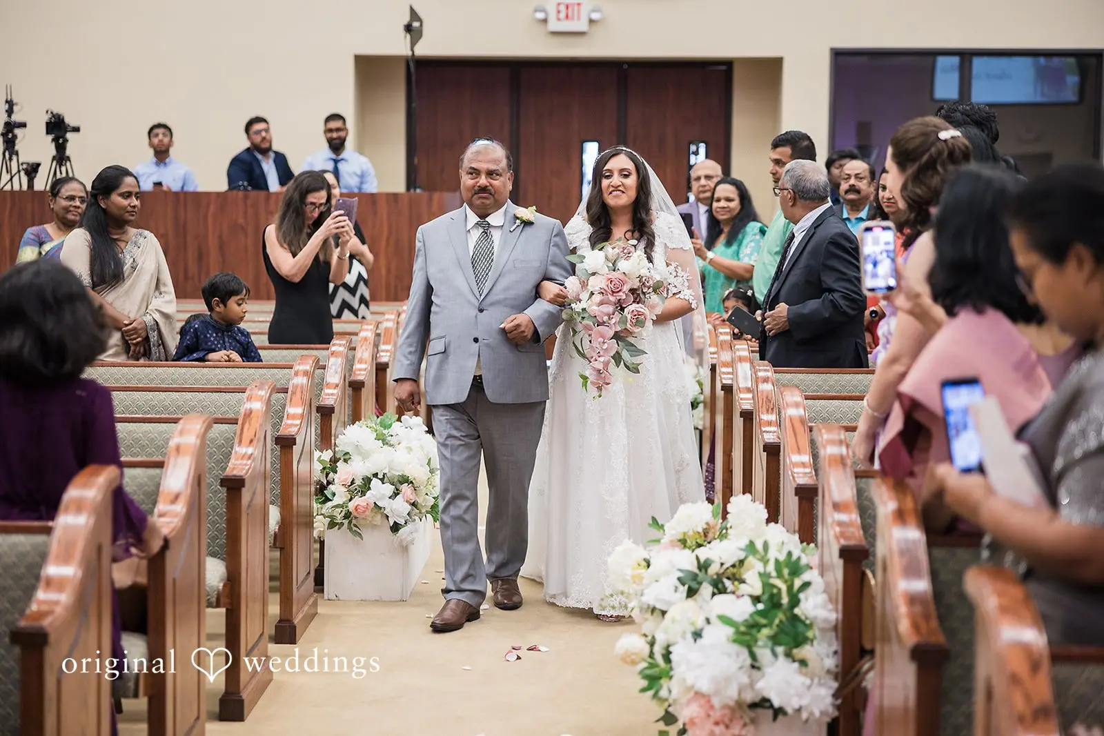 Joyce + Samuel International Bible Church Wedding // Joyce & Samuel -